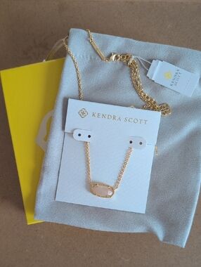 Kendra Scott Gold Rose Quartz Necklace